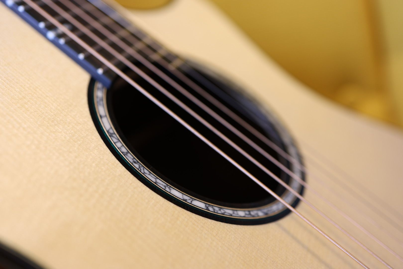 Thames Rosette Guitar rosette closeup